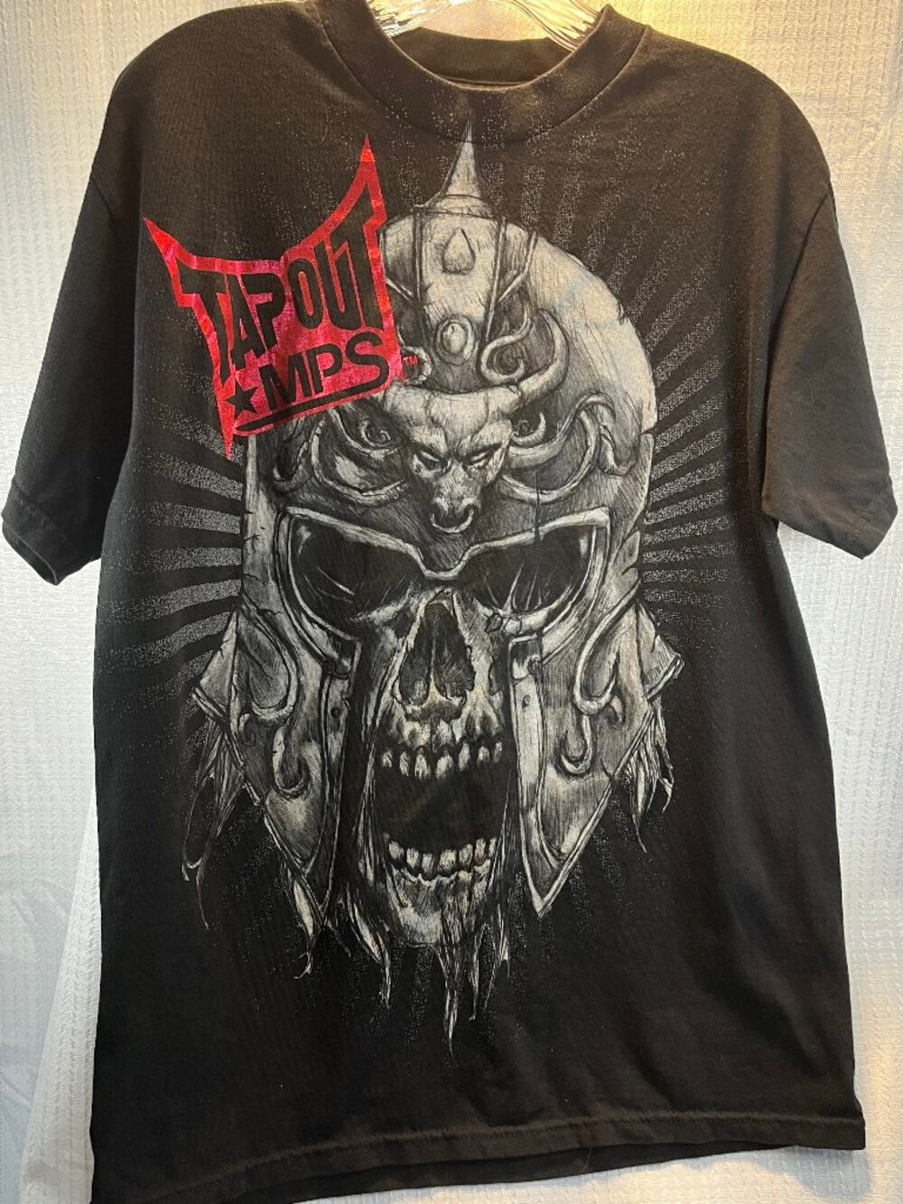 Vintage Y2K Tapout MPS Skull Warrior Spartan Graphic T-Shirt size M